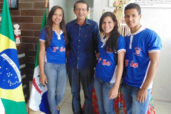 jovens canoenses são alunos do 3º ano