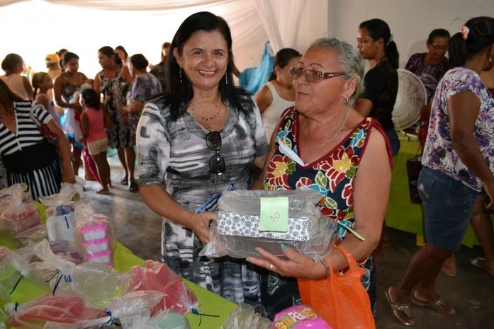 “Projeto Bazar” envolve usuários do CRAS em Lagoa da Canoa