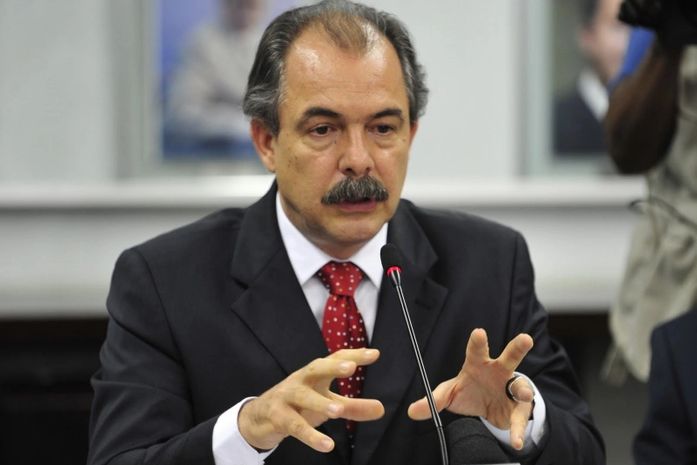 Aloízio Mercadante, Ministro da Educação