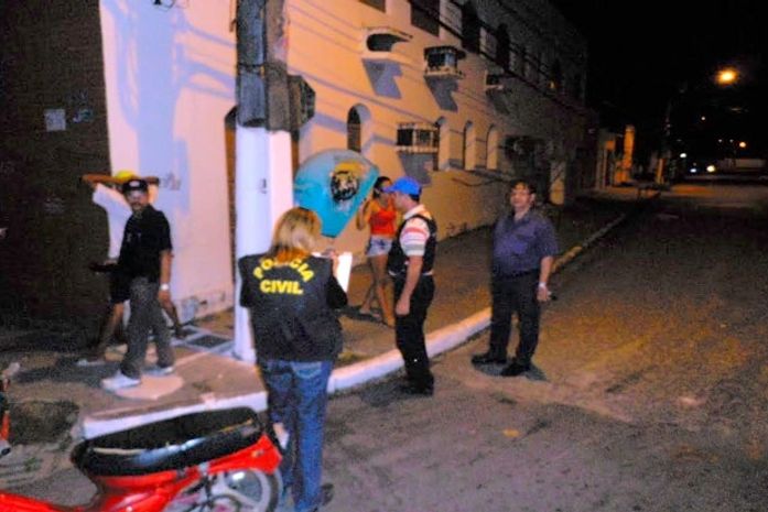 Polícia Civil realiza trabalho preventivo em vários bairros
