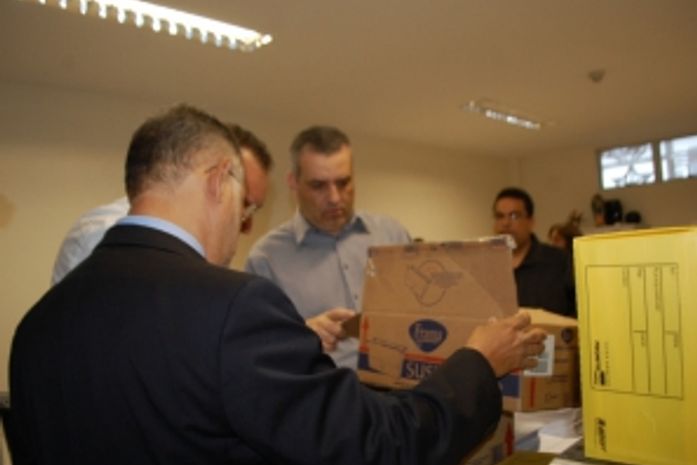 MPE devolve quatro computadores que foram apreendidos da Assembleia Legislativa