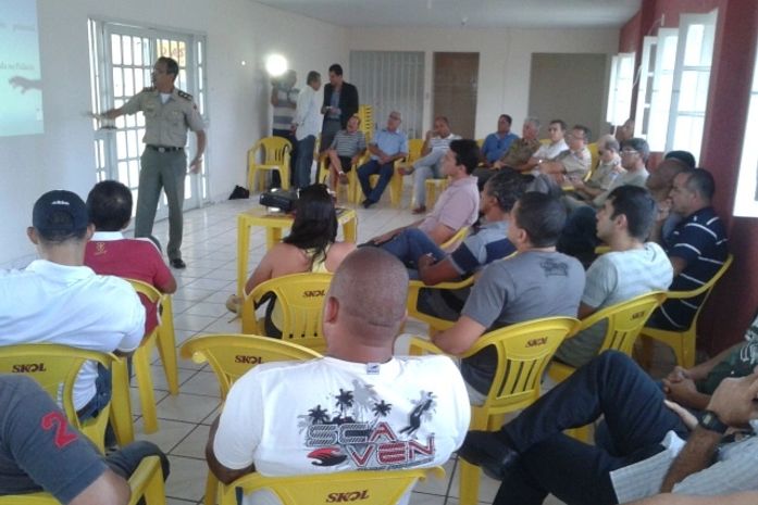 Oficiais militares da PM e CB discutem ações para a valorização da categoria