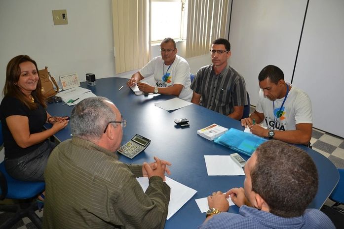 Prefeitura e Codevasf discutem implantação do programa Água para Todos em Limoeiro de Anadia