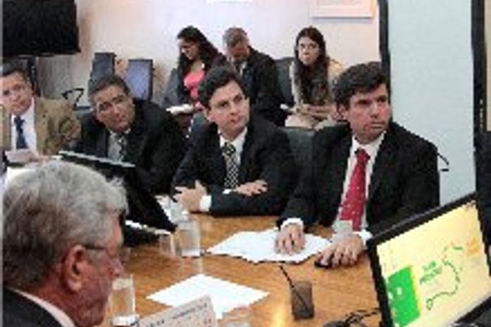 "Tem mais de 60 prefeitos que votarão no candidato indicado por Renan", disse Marcius Beltrão