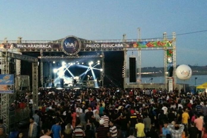 Detonautas agita 50 mil pessoas no segundo dia do Viva Arapiraca
