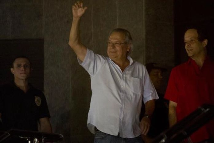 Dez réus condenados no processo do mensalão apresentam-se à PF