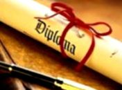 Diplomas 