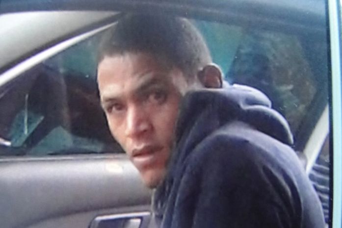 Polícia divulga foto de suspeito de assassinar mãe e filha em táxi no Pilar