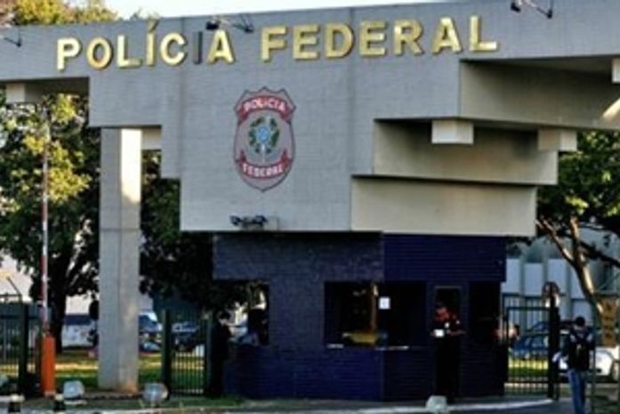 Polícia Federal divulga edital com 566 vagas de níveis médio e superior