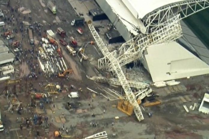 Acidente nas obras do estádio do Corinthians deixa mortos