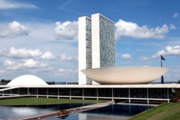 Câmara anula resolução do TSE que altera número de deputados em AL e outros estados
