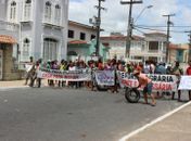 Sem Terra bloqueiam Rua do Imperador em frente a sede do Incra/AL