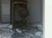 Bando explode caixa eletrônico de banco e impede ação da polícia