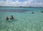 Turistas frequentam constantemente a região