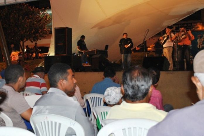 Arapiraca realiza seu 13º Festival do Repente, Poesia e Viola neste sábado