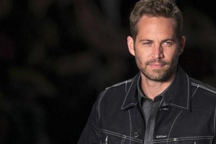 Carro em que ator Paul Walker morreu em acidente teria falha mecânica, diz site