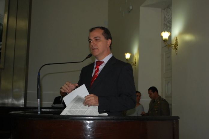 Deputado Ronaldo Medeiros