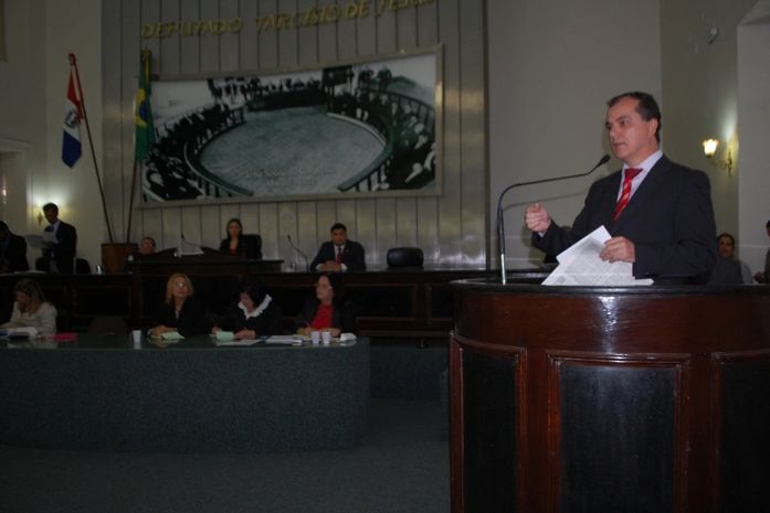 Deputado Ronaldo Medeiros