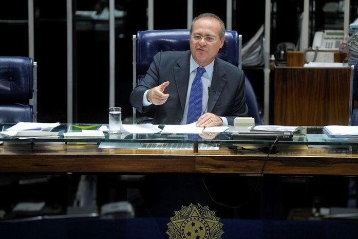 Renan promulga decreto legislativo que mantém número de deputados federais