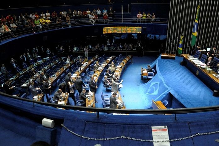 Senado aprova lei da meia-entrada com reserva de 40% dos ingressos