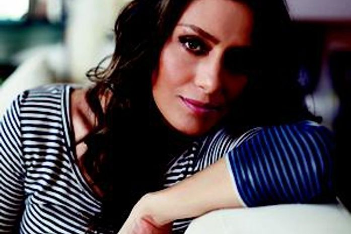 Perto dos 40, Maria Fernanda Cândido diz que não faz cirurgia plástica