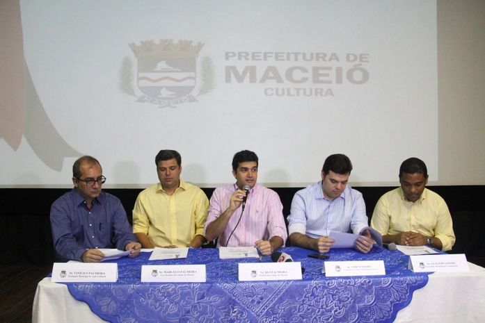 Prefeito e secretários anunciaram programação