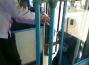 Superintendente da SMTT aponta arma para estudante e o impede de seguir viagem