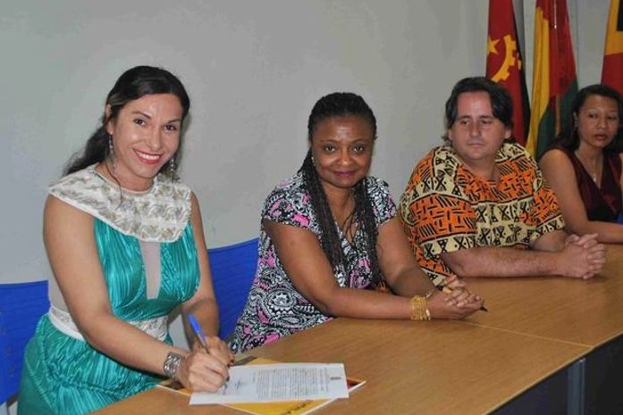 Primeira professora travesti do Brasil toma posse em universidade do Ceará