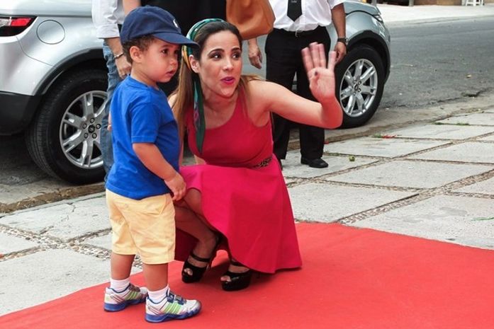 Grávida, Wanessa comemora aniversário do filho com famosos