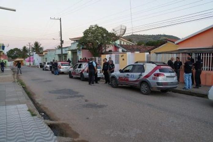 Operação policial em Palmeira dos Índios prende três pessoas