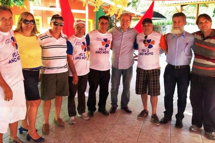Renan participa da confraternização do Sindicato dos Lotéricos de Alagoas