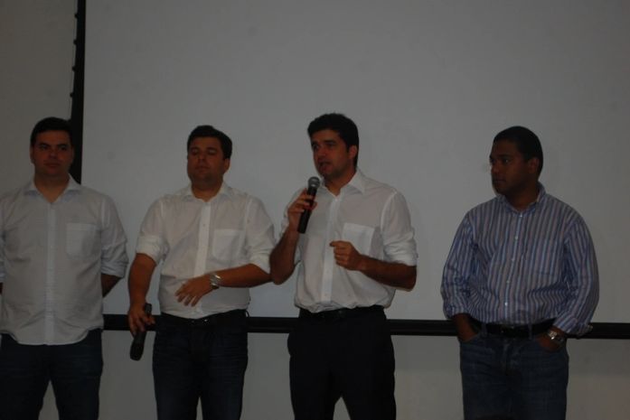 Prefeito reuniu vereadores para café da manhã nesta segunda (23)