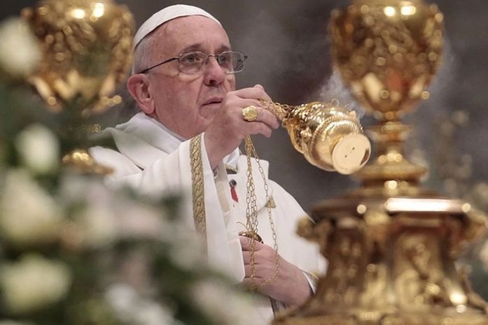 Papa Francisco pede paz no mundo em bênção de Natal