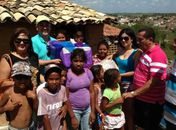 Cestas básicas são entregues a população carente de Girau do Ponciano