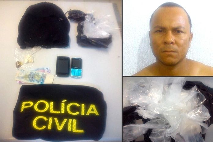 Luciano e os materiais apreendidos durante operação