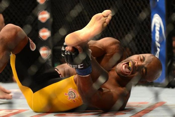 A. Silva fica no hospital, mas já está animado para voltar a treinar