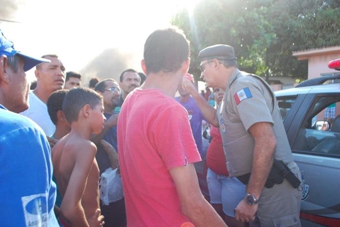 Protesto fechou várias vias em Cruz das Almas