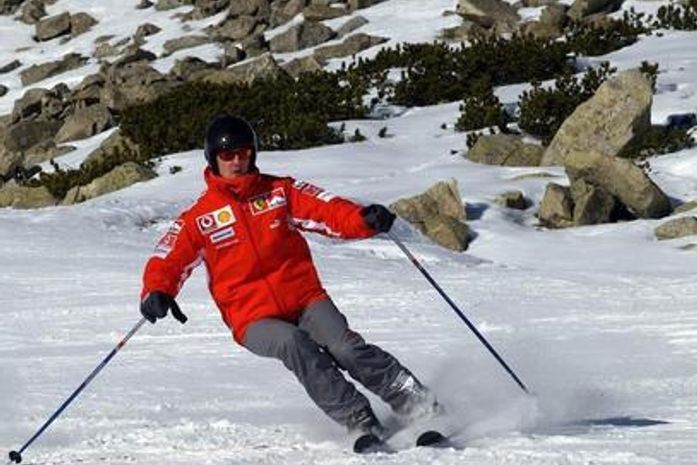 Schumacher passa por nova tomografia e resultado preocupa médicos