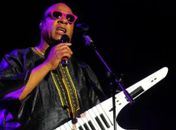 Daft Punk vai se apresentar com Stevie Wonder no Grammy