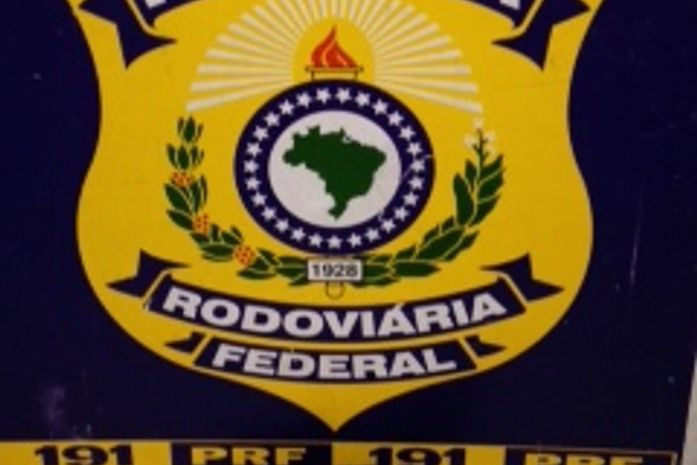 PRF apreende arma e munição em Junqueiro