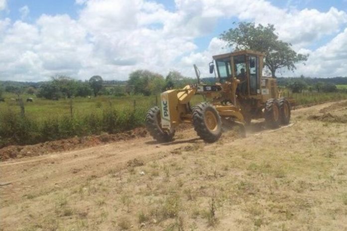 Secretaria de Obras de Anadia intensifica ações no município