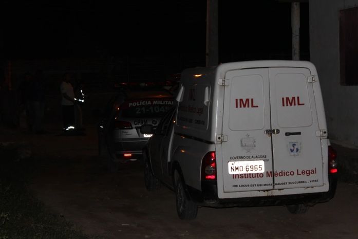 Jovem de 19 anos é assassinado a tiros em Fernão Velho