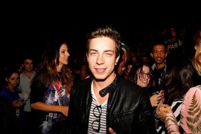 No Twitter, Tico e Di Ferrero discutem por pista de Chorão