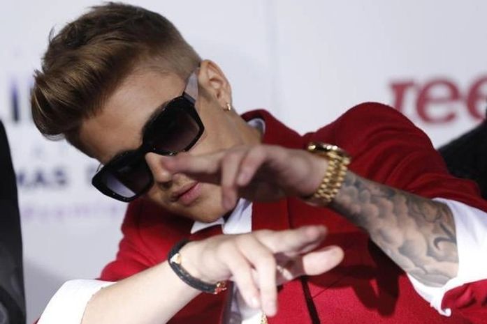 Bieber causou prejuízo de US$ 20 mil com brincadeira com ovos, diz site