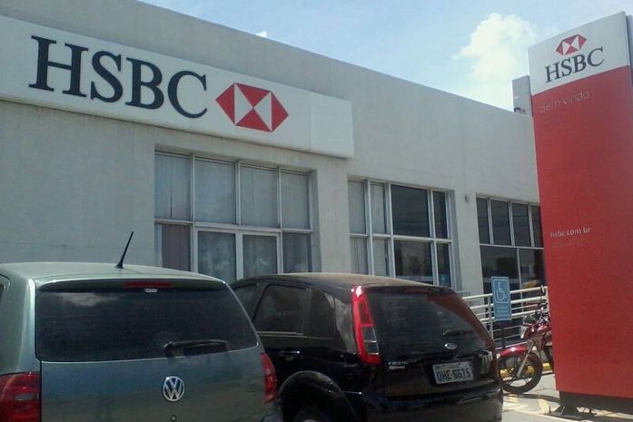 Banco foi assaltado pouco tempo depois de sua abertura
