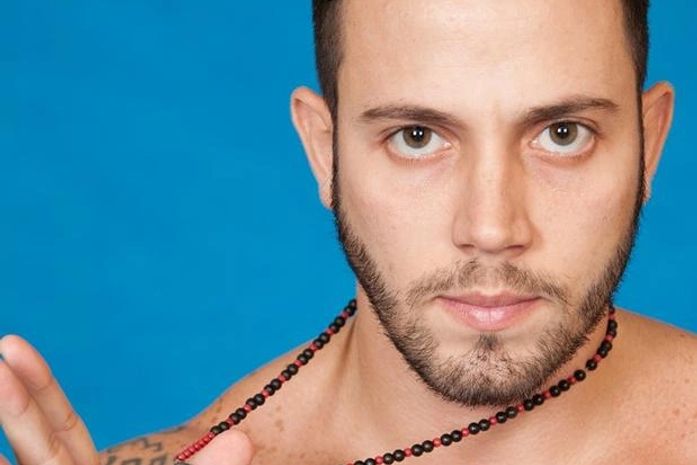 Cartomante do 'BBB14' afirma que tem poder de ver o passado da namorada