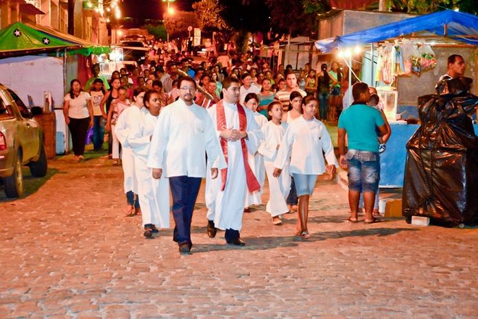 Procissão do Mastro abre festividades de São Sebastião em Limoeiro de Anadia