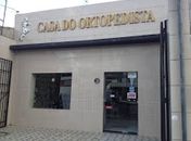 Criminosos roubam casa ortopédica e fogem em táxi no Centro de Maceió
