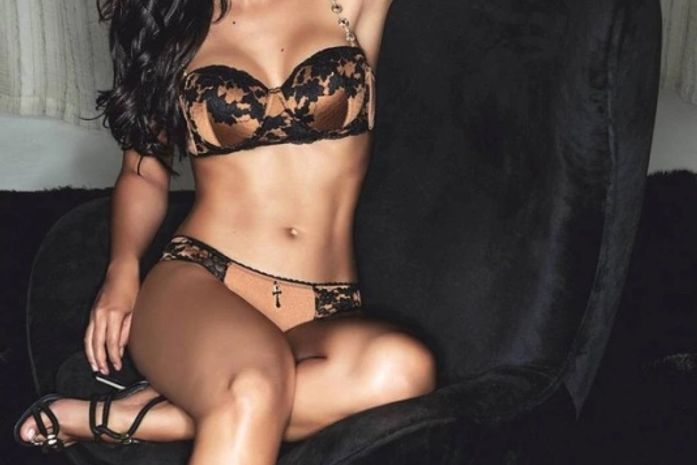 Sensual, Mariana Rios mostra suas curvas em foto de lingerie
