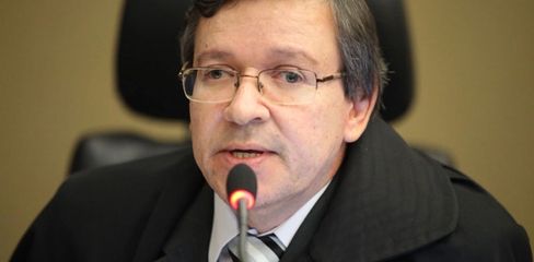 Desembargador João Luiz Azevedo Lessa